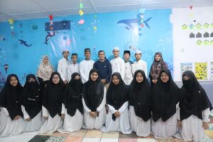 Kegiatan Pengabdian kepada Masyarakat (PKM) dengan judul "Literasi untuk Penguatan Pendidikan Karakter di Yayasan Miftahul Jannah Medan